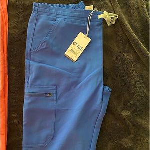 Figs Yola Skinny Scrub Pants